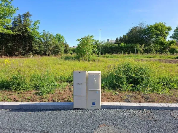 Terrain 631 m²