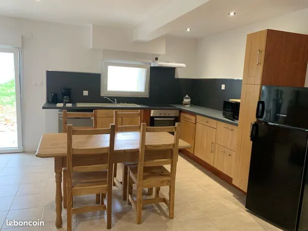 Loue appartement meublé/ 1 chambre