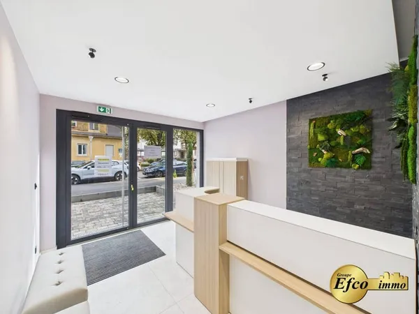 Local professionnel 100 m²