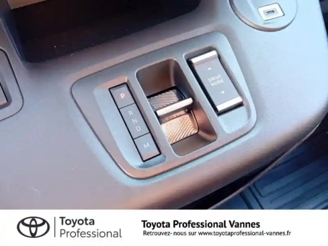 Toyota Proace city long 130 d-4d start cabine approfondie bva my25 — photo 10