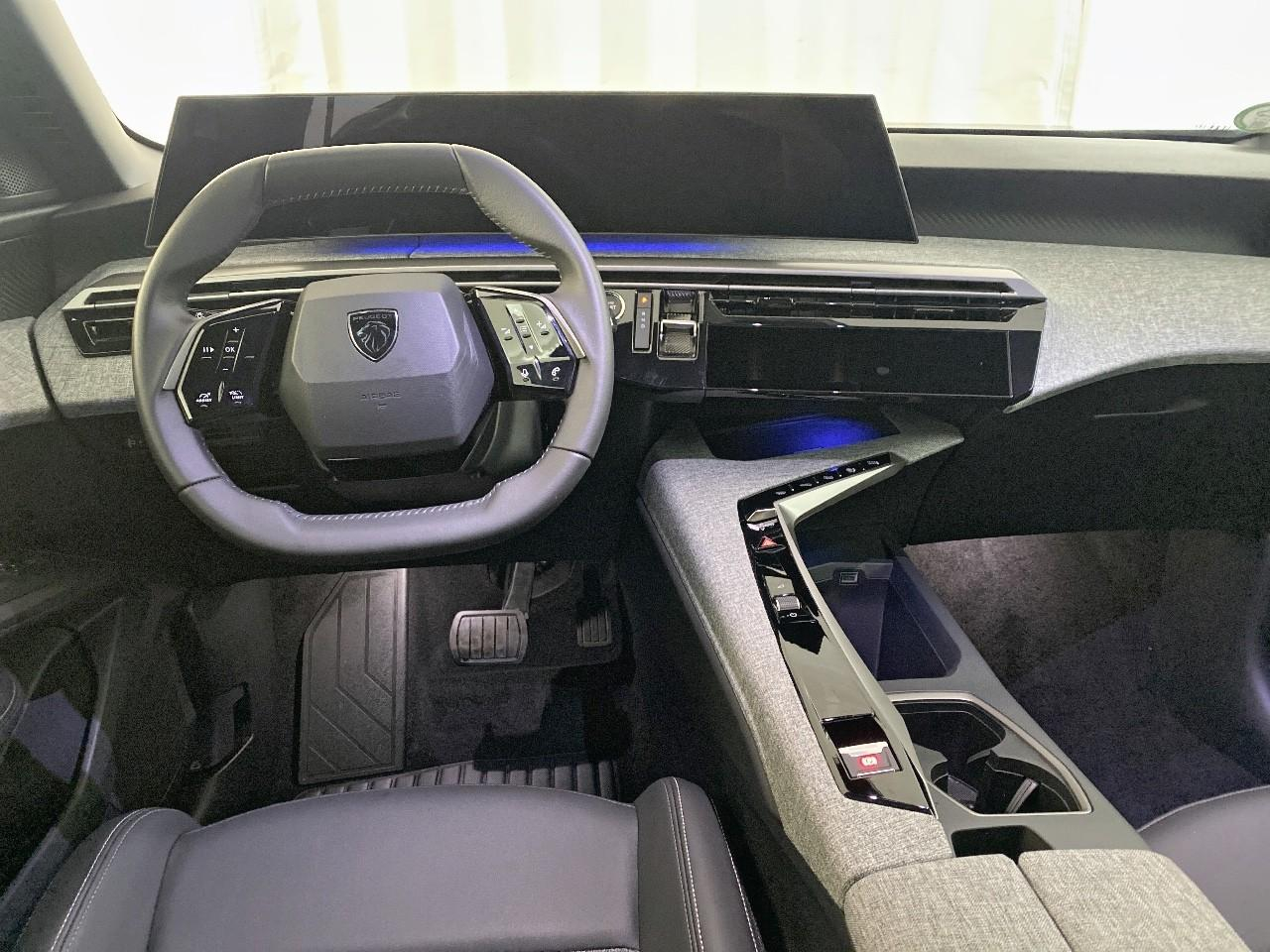 Peugeot 3008 electrique 210 ch 73 kwh allure — photo 8