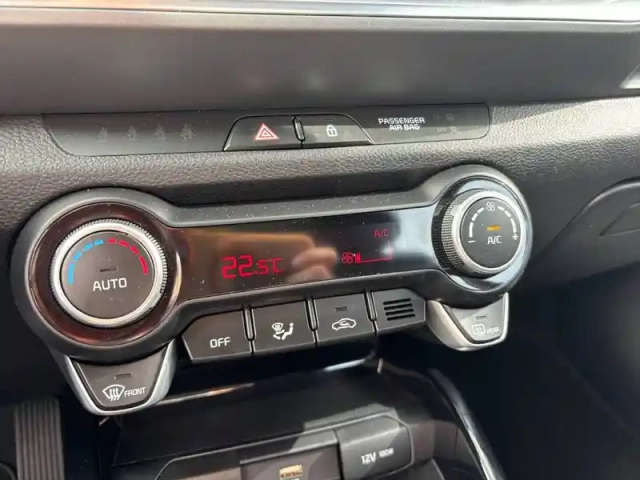 Kia Stonic 1.0 t-gdi 100 ch bvm6 — photo 25