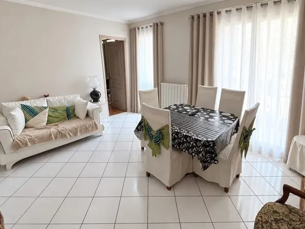 Appartement 4 pièces 82 m²