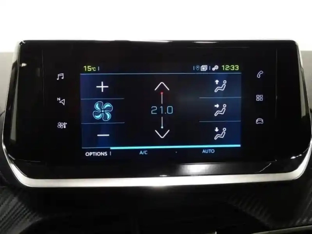 Peugeot 208 electrique 50 kwh 136ch — photo 14