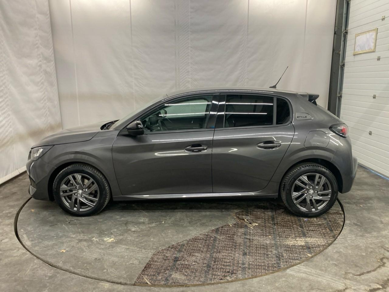 Peugeot 208 puretech 100 s&s bvm6 style — photo 2