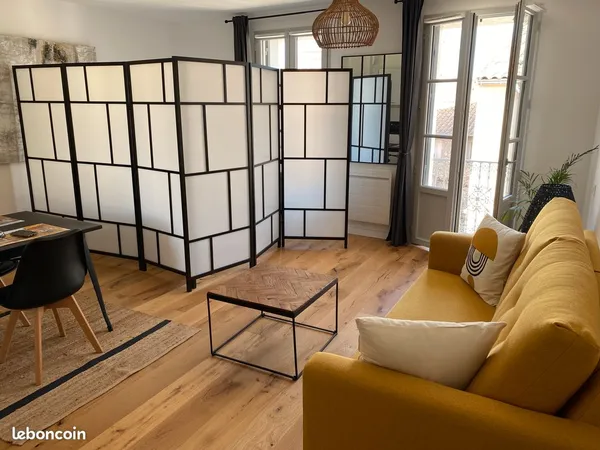 À louer grand studio tout confort