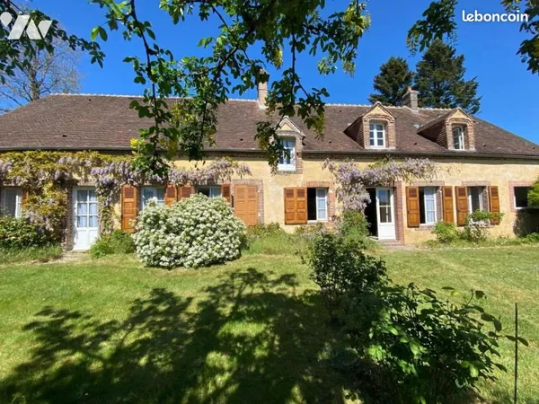 Maison 10 pièces 237 m²