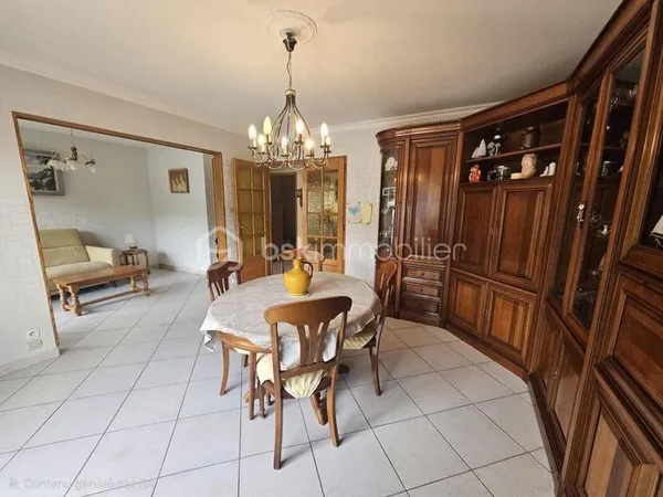 Appartement 5 pièces 93 m²