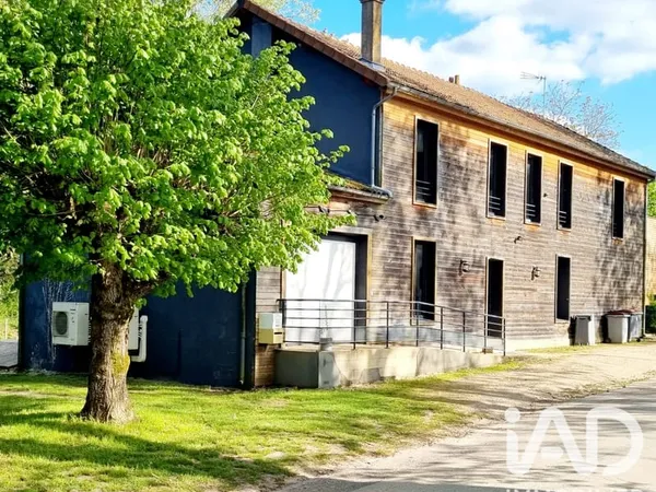 Maison 16 pièces 300 m²