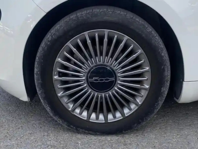Fiat 500 iii 42kwh icône — photo 26