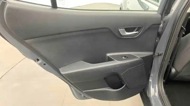 Kia Stonic 1.0 t-gdi 120 ch mhev ibvm6 — photo 27