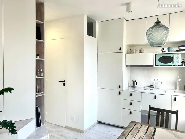 Studio montmartre — dernier étage — investissement locatif clé en main