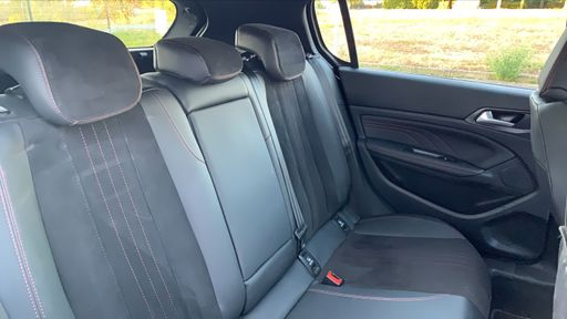 Peugeot 308 GTI 1.6 262.0 - GTI – 2018 – 95000 km – Essence – Boîte Manuelle — photo 35