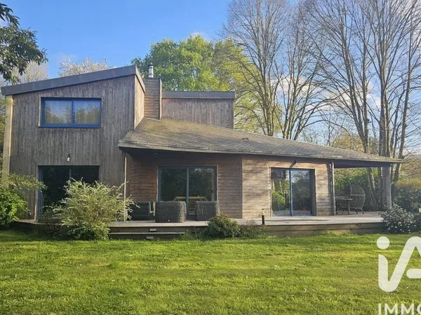 Maison 6 pièces 151 m²