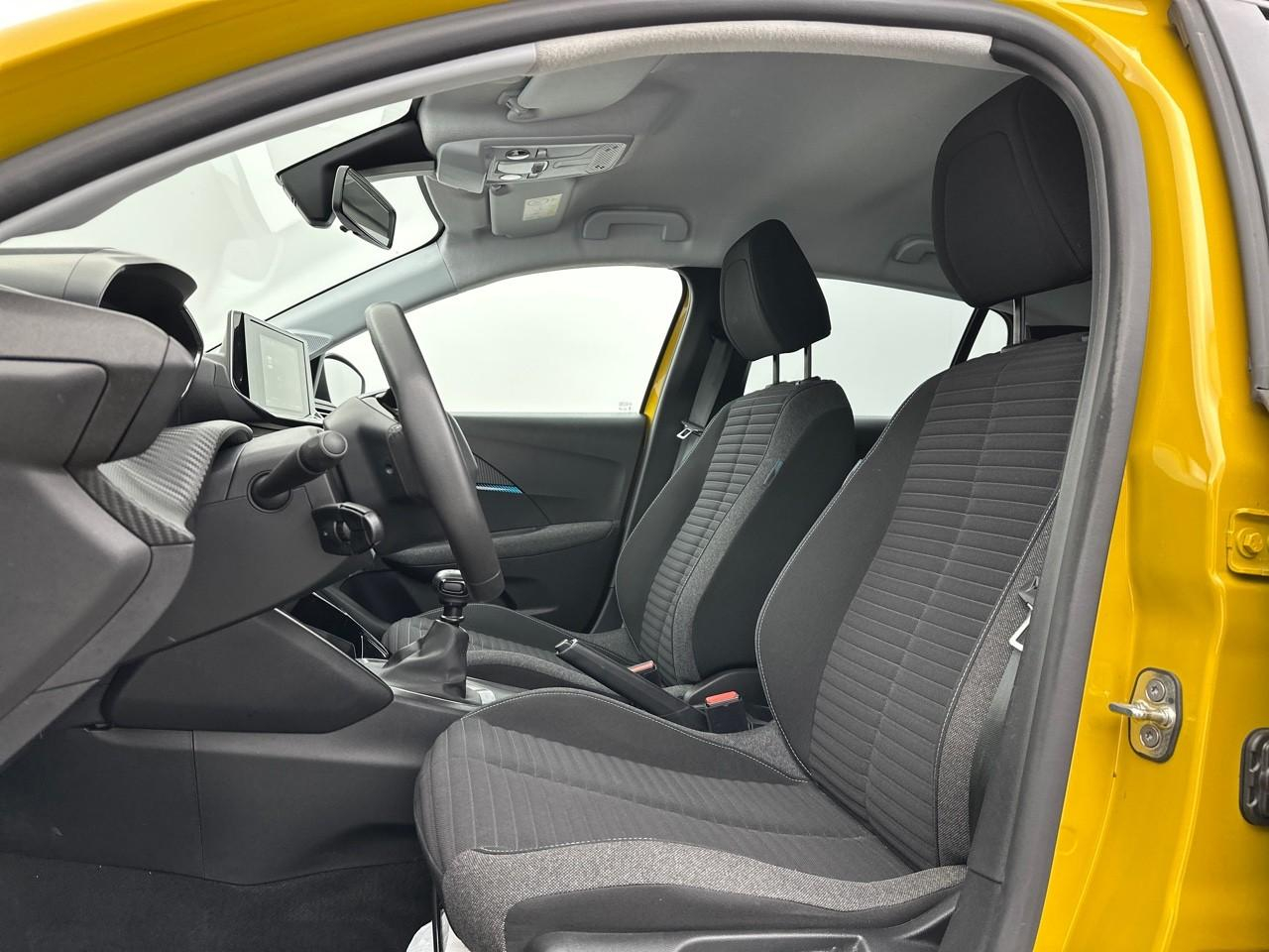 Peugeot 208 puretech 100 s&s bvm6 style — photo 9