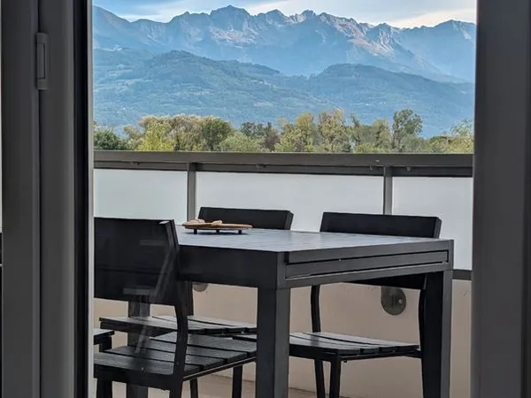 Le Touvet - Appartement T4 vue Belledonne