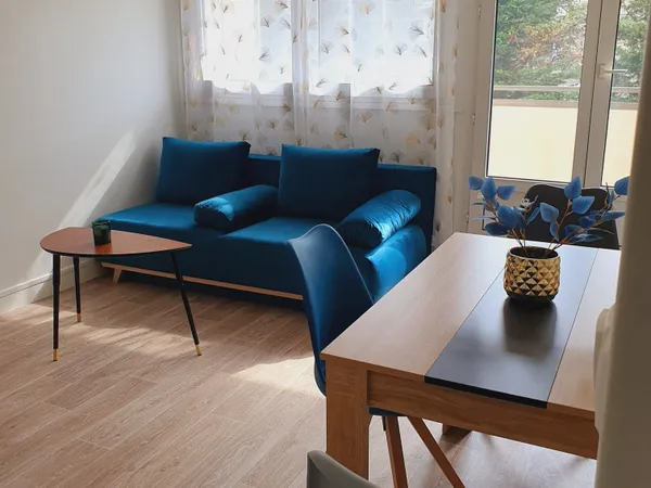 Loue appartement 59m² - Proche métro/tram et commerces