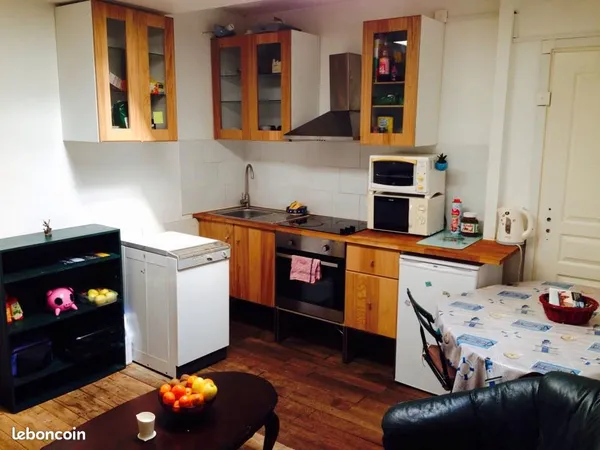 Chambre 13 m2 en colocation centre ville