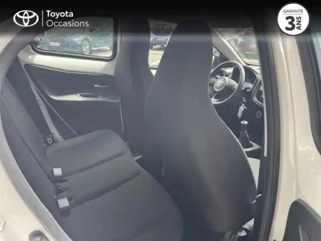 Toyota Aygo X 1.0 vvt-i 72ch active business — photo 7
