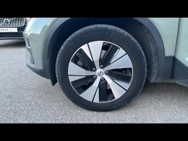 Volvo Xc40 t5 recharge 180 + 82ch start dct 7 — photo 9