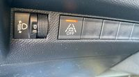 Peugeot 208 1.2 PureTech 100ch S&S Style — photo 27
