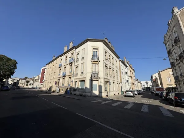 A LOUER ! Local Professionnel NANCY III Maisons