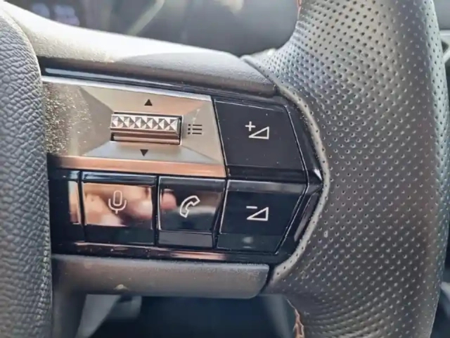 Ds Ds 3 e-tense performance line+ — photo 20