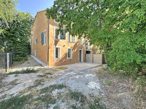 Maison 3 pièces 134 m²