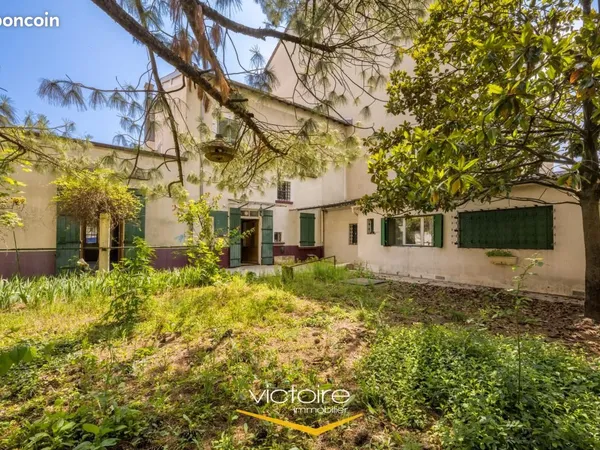 Maison 9 pièces 224 m²