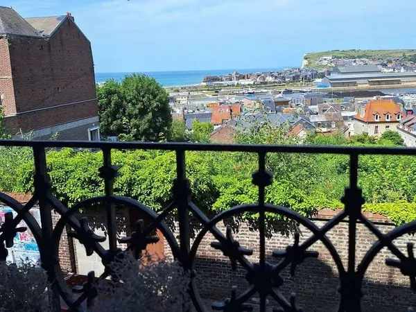 Maison 5 pièces 90 m²
