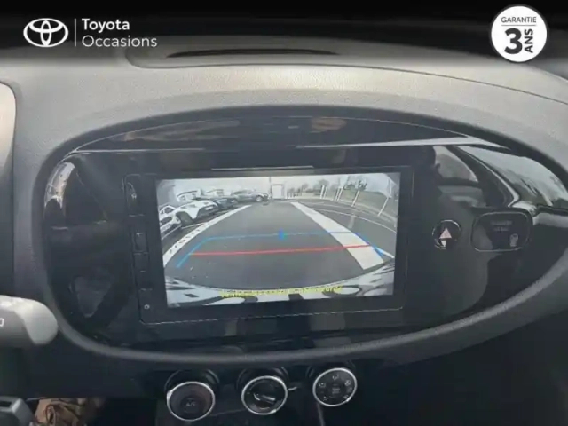 Toyota Aygo X 1.0 vvt-i 72ch dynamic my24 — photo 15