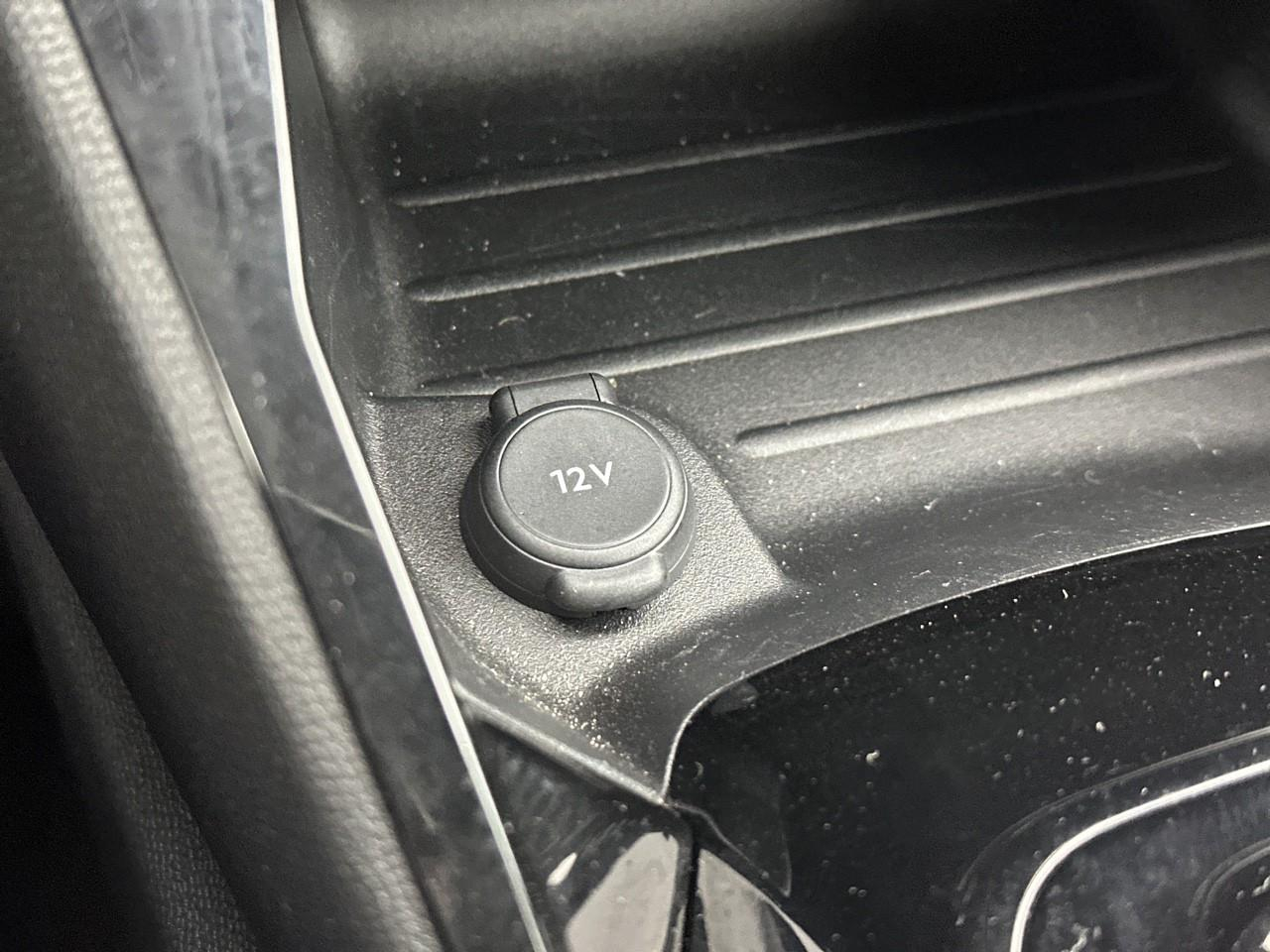 Peugeot 2008 puretech 130 s&s eat8 allure — photo 28