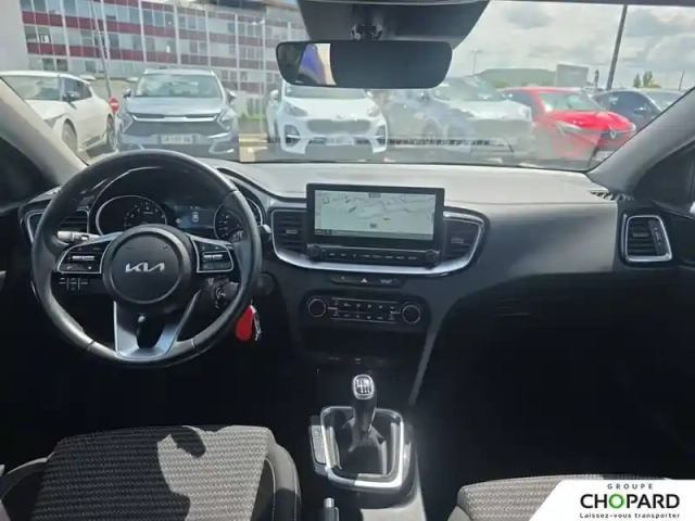 Kia Ceed 1.5 t-gdi 140 ch bvm6 — photo 12