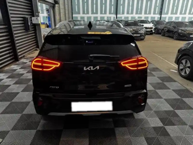 Kia Niro 1.6 gdi 105ch isg + plug-in 60.5ch active dct6 5cv — photo 6