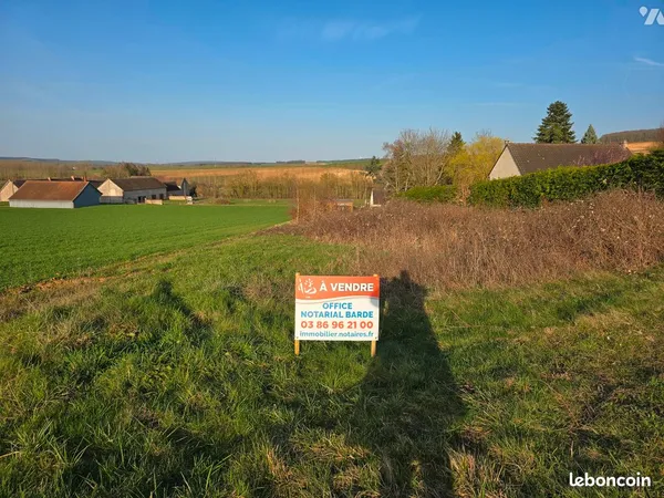 Terrain 1340 m² VAREILLES