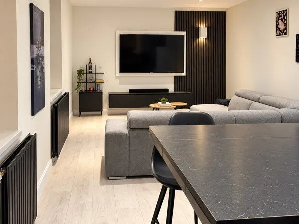 APPARTEMENT 55m2 (JARDIN + CAVE)