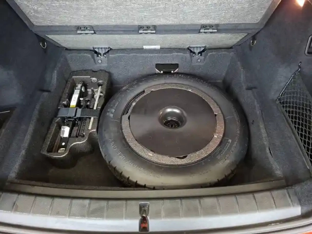 Bmw X1 sdrive 16d 116 ch — photo 25
