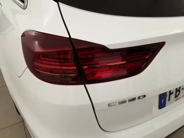 Kia Ceed sw 1.4 t-gdi 140 ch isg dct7 — photo 62