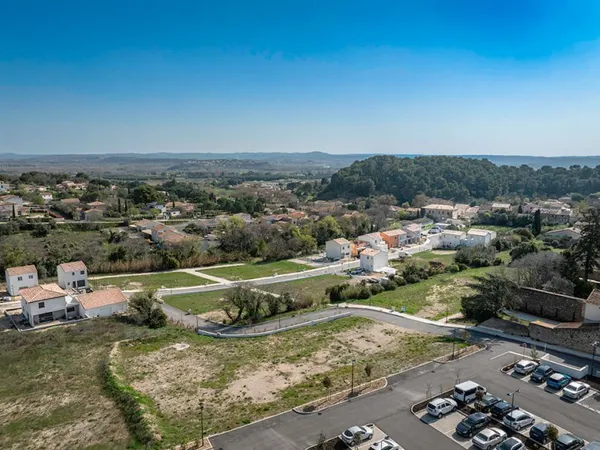 Terrain en lotissement 330 m²