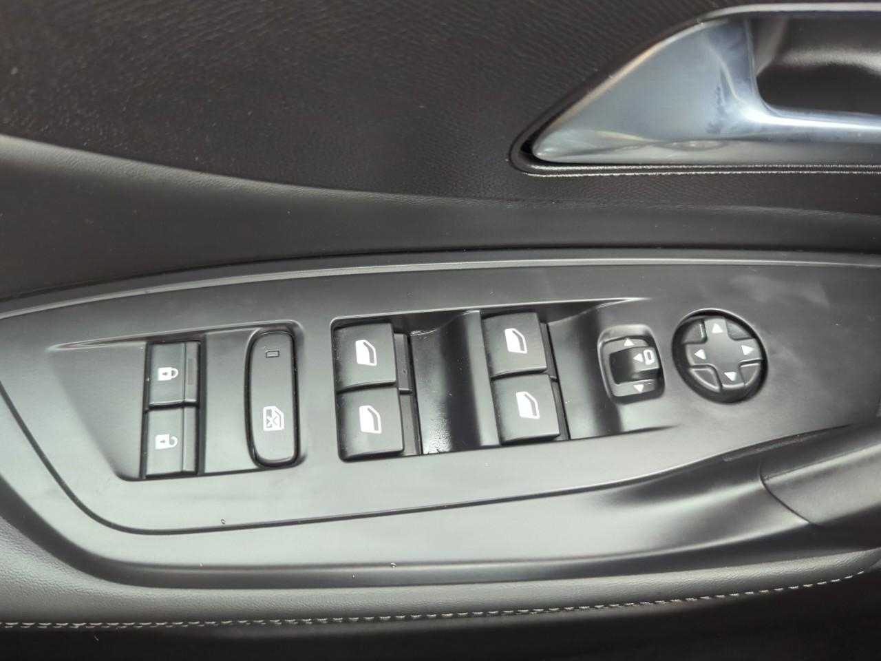 Peugeot 408 hybrid 145 e-dcs6 allure — photo 22