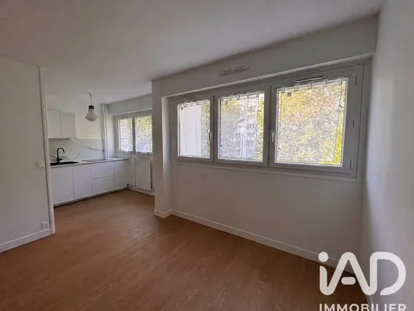 Studio 1 pièce 27 m²