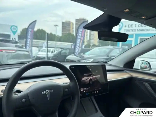 Tesla Model Y grande autonomie dual motor awd — photo 10