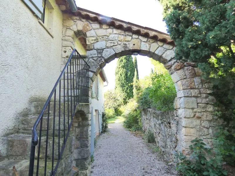 Photo 13