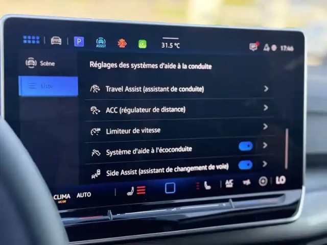Volkswagen Golf 1.5 ehybrid 204 dsg6 — photo 28