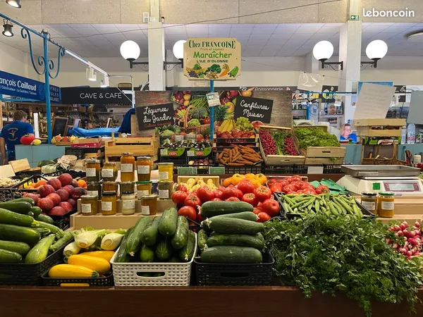 Banc de marché maraîcher et primeur