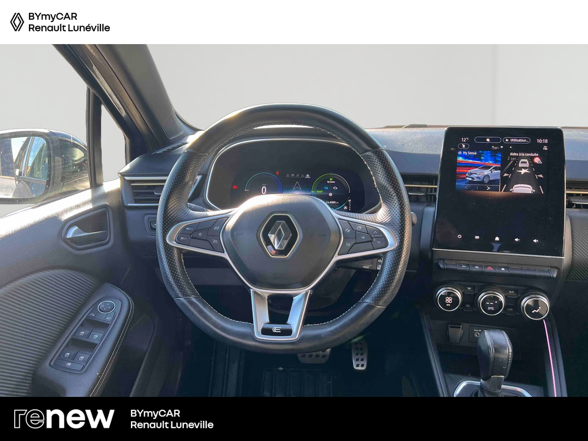 Renault Clio E-Tech full hybrid 145 — photo 10