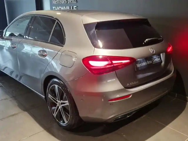 Mercedes Classe A 180 d progressive line — photo 49