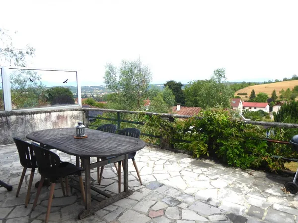 Maison en pierre 5 pièces 102 m²