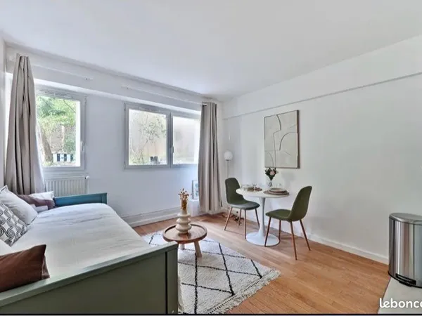 Appartement à louer Paris 16ème