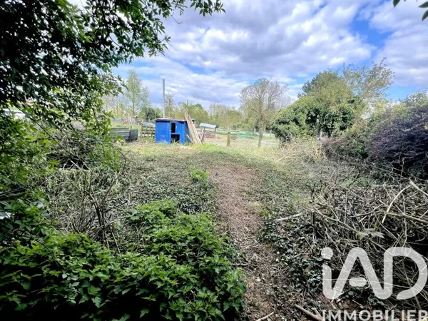 Terrain 269 m²
